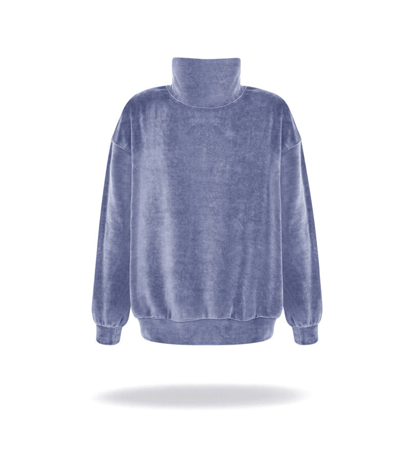 Sweatshirt with zipper and high collar, velvet material. Soft, loose fit.
