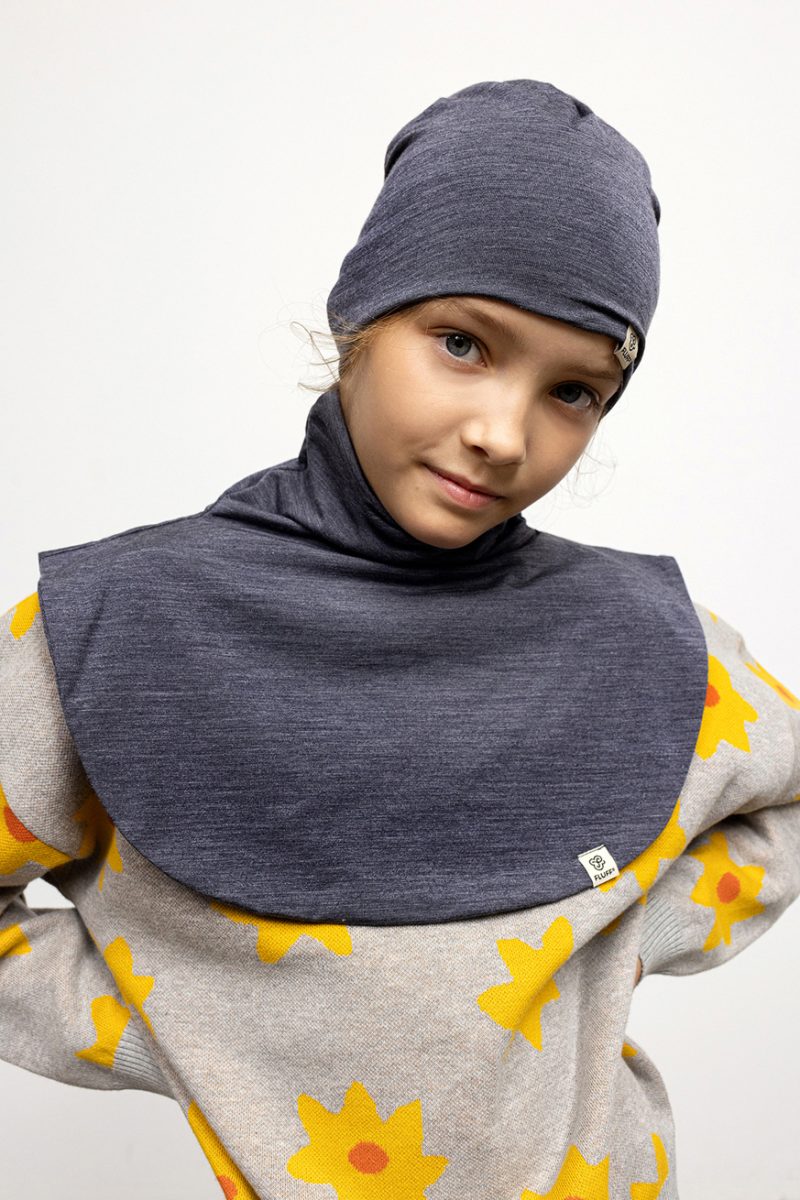 Light merino beanie and scarf, unisex graphite colour, thin wool weave for better comfort. All yoear round beanie hat.