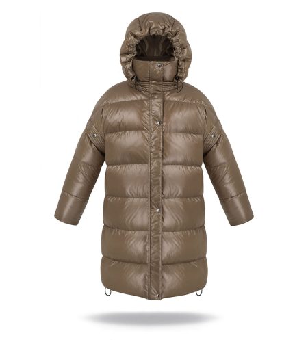 Puchowy płaszcz zimowy z odpinanymi rękawmi, fason oversize. Posiada odpinany kaptur.