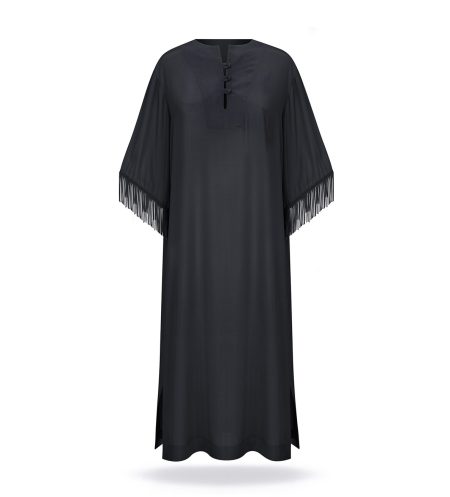 Long dress with fringe on the sleeves, black tone, side slit.