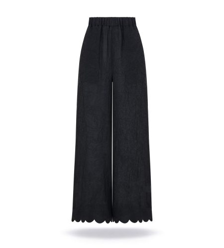 Crinkled, texturized wide-leg trousers made with soft viscose, black.