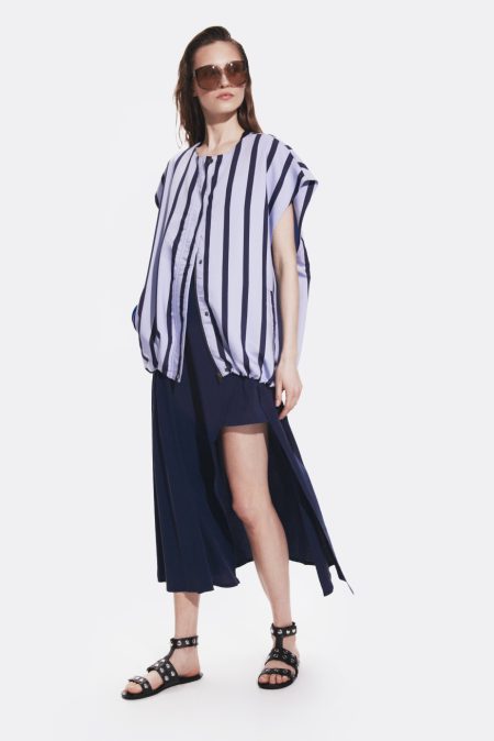 Alternative view of Oversized striped vest Ice blue